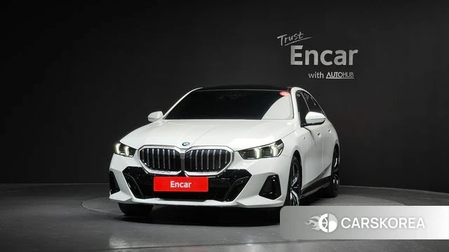 BMW 5 Series (G60) id 4474278 из Кореи 23