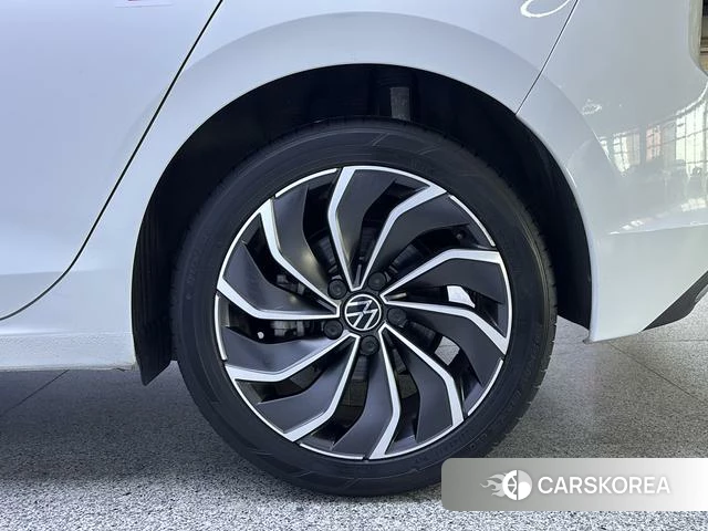 Volkswagen Golf id 4264528 из Китая 13