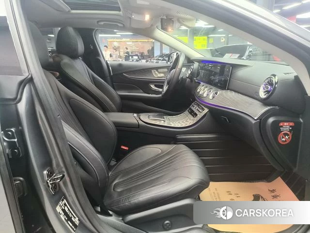 Mercedes-Benz CLS 2021 Серебристо-серый из Китая, фото 5
