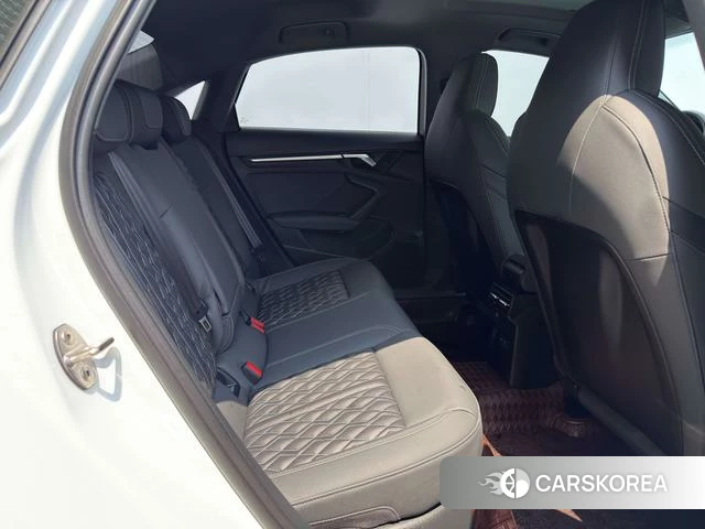 Audi A3 id 4218761 из Китая 10