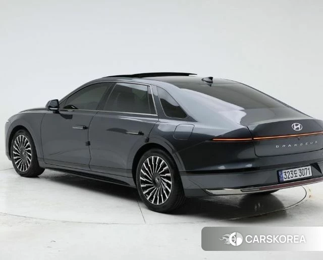 Hyundai Grandeur Hybrid (GN7) id 4422465 из Кореи 13