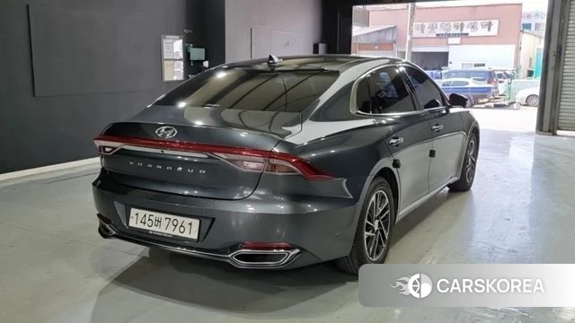 Hyundai The New Grandeur IG id 3843871 из Кореи 10