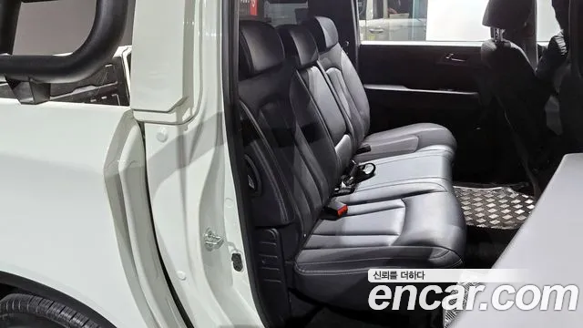 Ssangyong The New Rexton Sports Cannes id 2640470 из Кореи 13