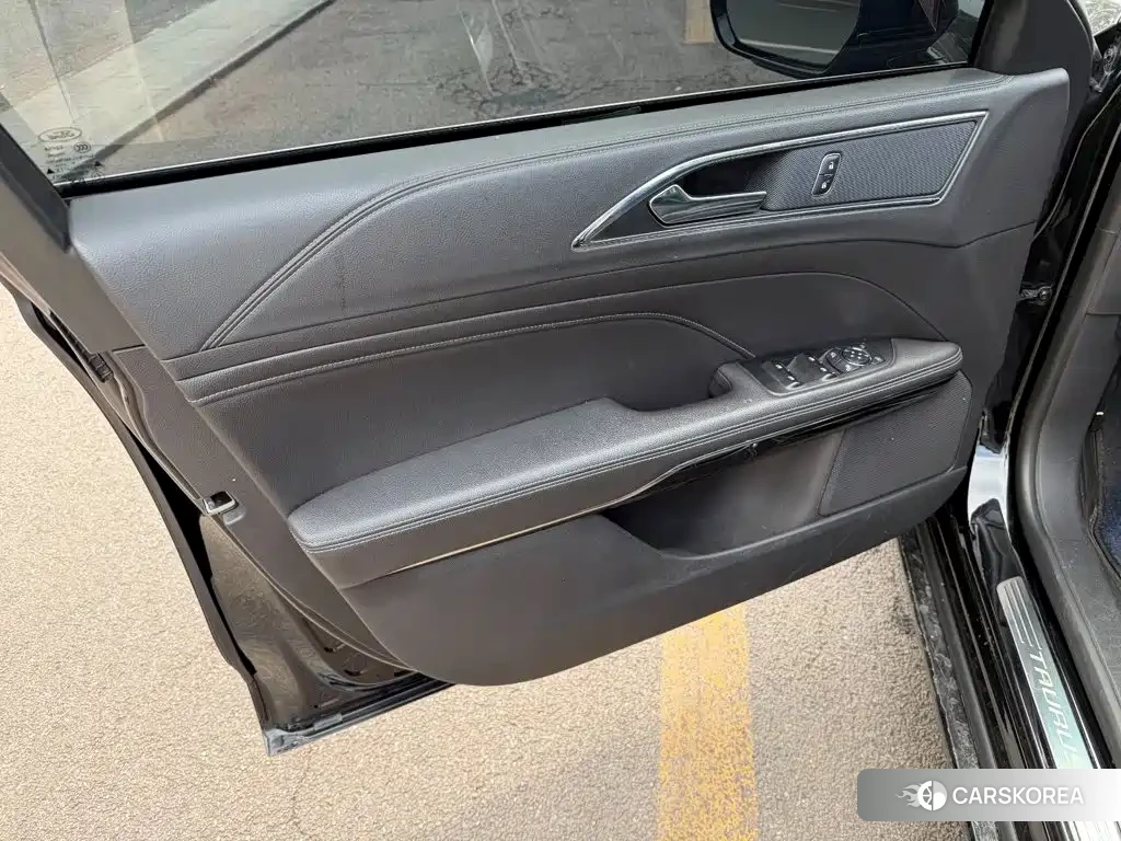 Ford Taurus id 4622757 из Китая 7