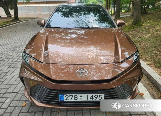 Toyota Camry (XV80) 2025 Золотой из Кореи, фото 5