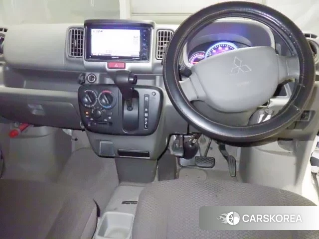 Mitsubishi Minicab 2018 из Японии, фото 3