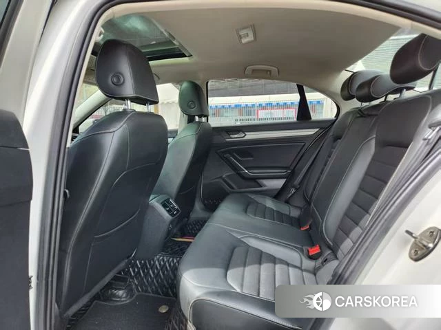 Volkswagen Lingdu 2021 Белый из Китая, фото 3