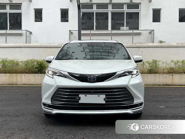 Toyota Saina id 4359099 из Китая 14