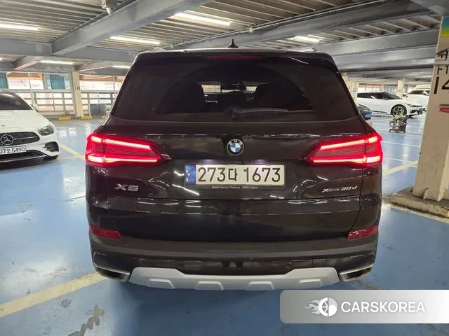 BMW X5 (G05) 2021 Черный из Кореи, фото 4