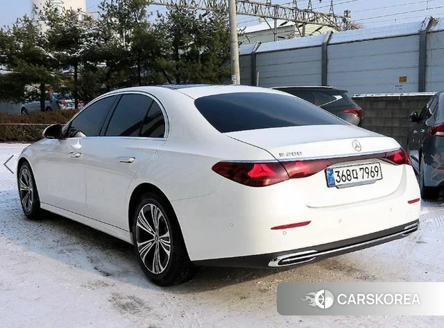 Mercedes-Benz E-Class W214 id 3864276 из Кореи 13