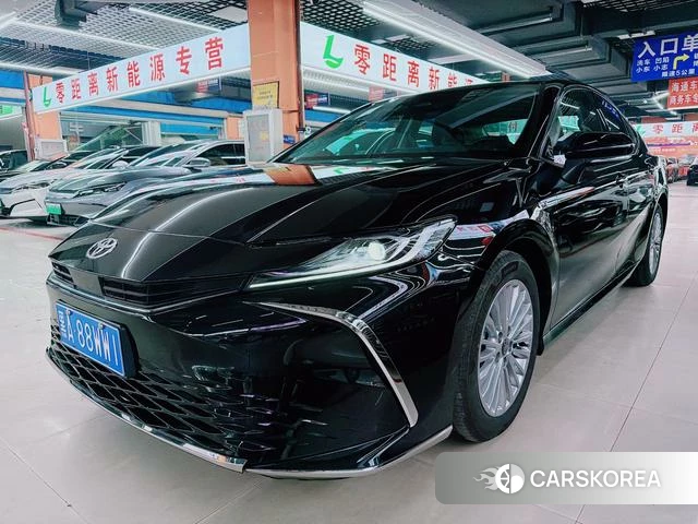 Toyota Camry 2025 Черный из Китая, фото 3