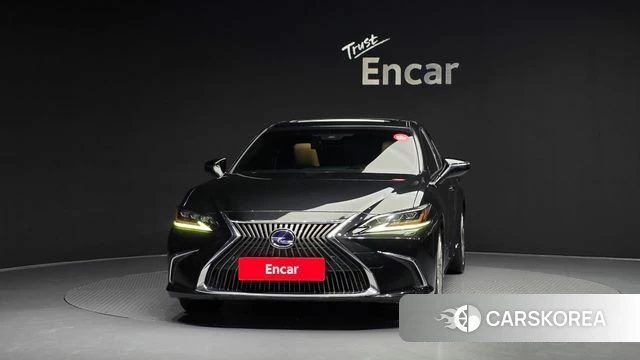 Lexus ES300h 7th generation id 3911698 из Кореи 13