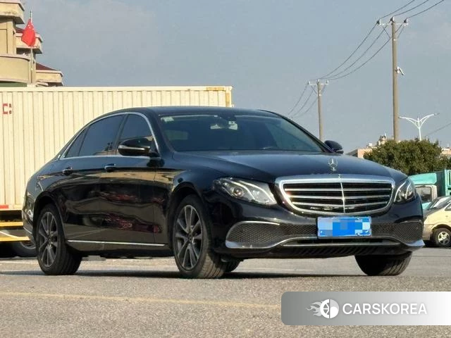 Mercedes-Benz E-class id 4241629 из Китая 11