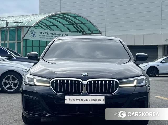 BMW 5 Series (G30) id 2885671 из Кореи 13