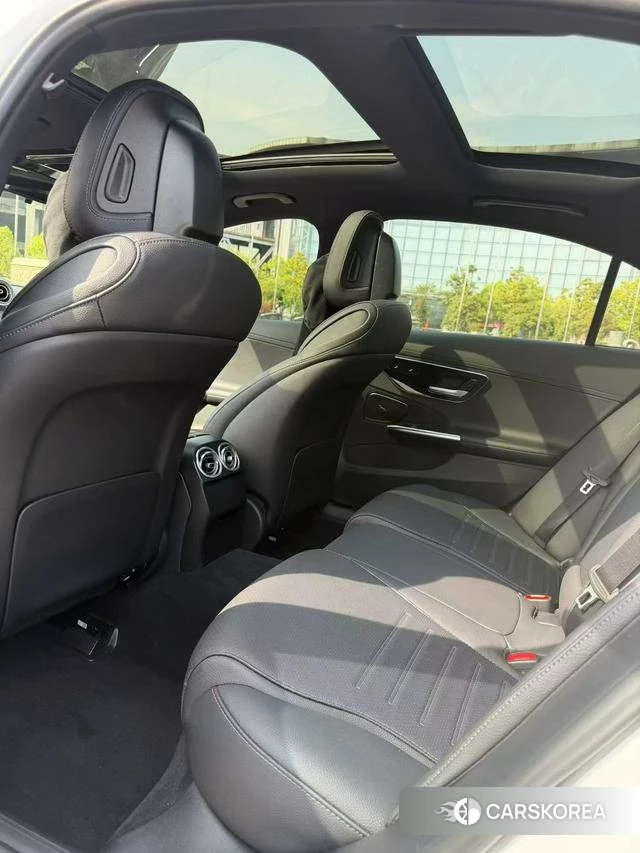 Mercedes-Benz Class C 2023 Белый из Китая, фото 3