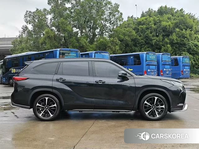 Toyota Crown Lufang id 4349034 из Китая 10