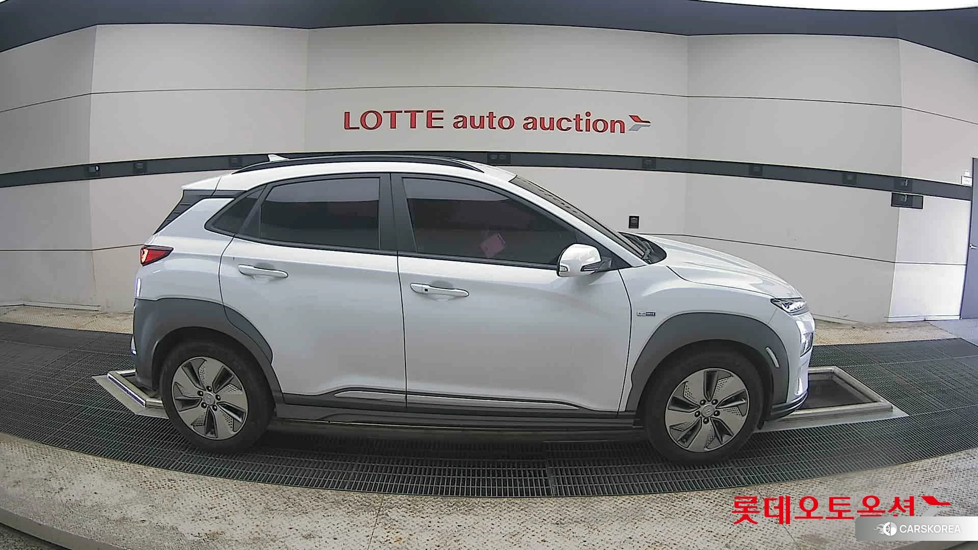 Hyundai KONA Electric id 4289419 из Кореи 23