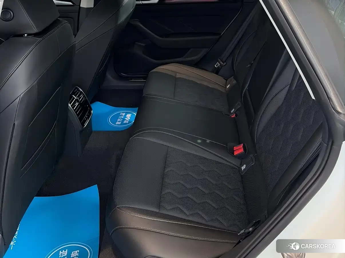 Volkswagen FAW-Volkswagen CC 2026 Белый из Китая, фото 5