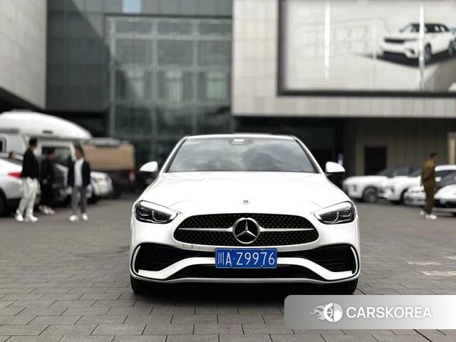 Mercedes-Benz Class C 2024 Белый из Китая, фото 3
