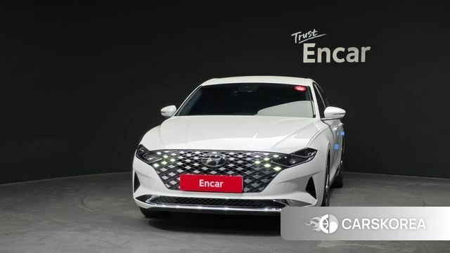 Hyundai The New Grandeur IG id 4500819 из Кореи 23