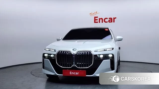 BMW 7 Series (G70) id 3528294 из Кореи 13