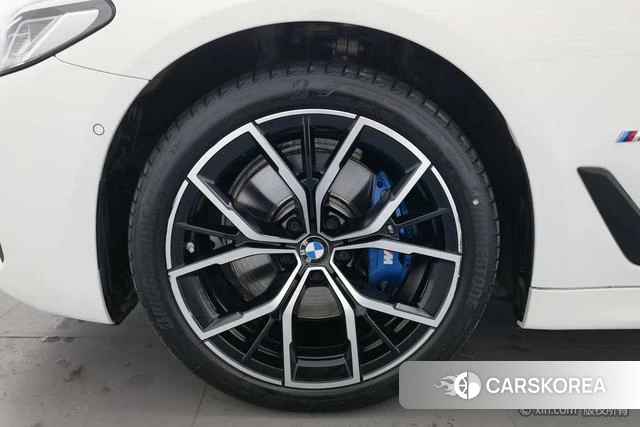 BMW 5 series (imported) id 4261619 из Китая 17