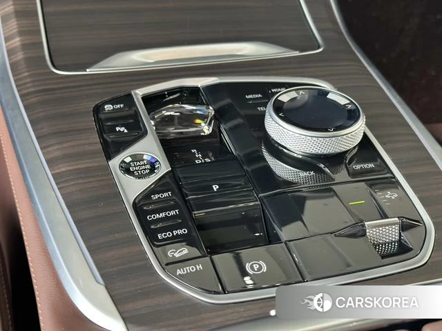 BMW X7 id 3920349 из Китая 9