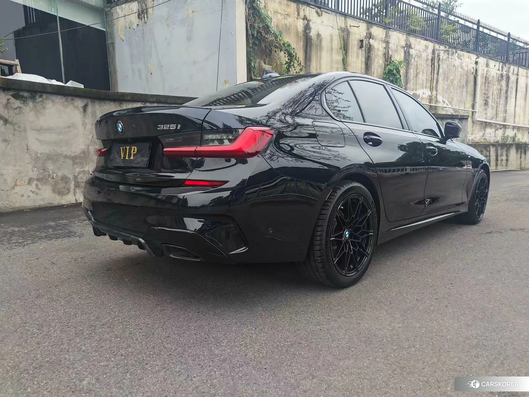 BMW 3 series 2022 Черный из Китая, фото 3