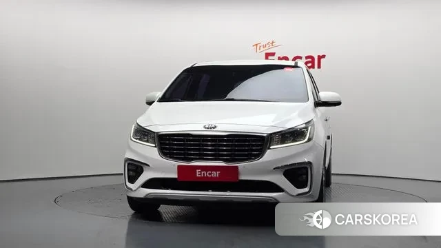 Kia The New Carnival id 3698860 из Кореи 13