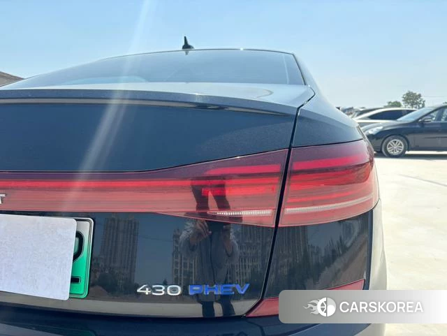 Volkswagen Passat PHEV id 4279188 из Китая 13
