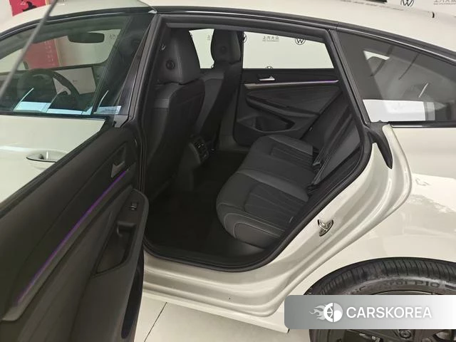Volkswagen Lingdu 2025 Серебристо-серый из Китая, фото 3