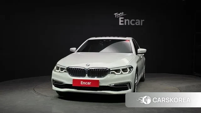 BMW 5 Series (G30) id 3766240 из Кореи 13