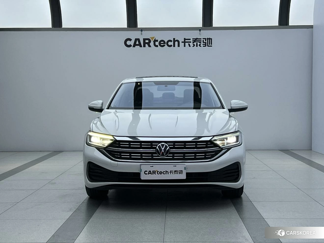 Volkswagen Sagitar id 4512692 из Китая 17