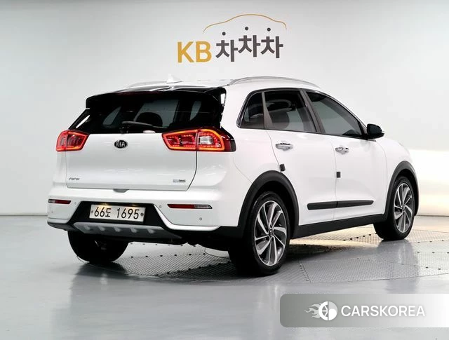 Kia Niro id 4286153 из Кореи 13