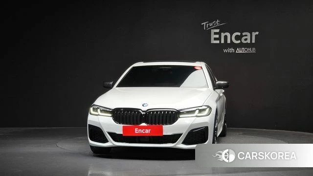 BMW 5 Series (G30) id 4871393 из Кореи 23