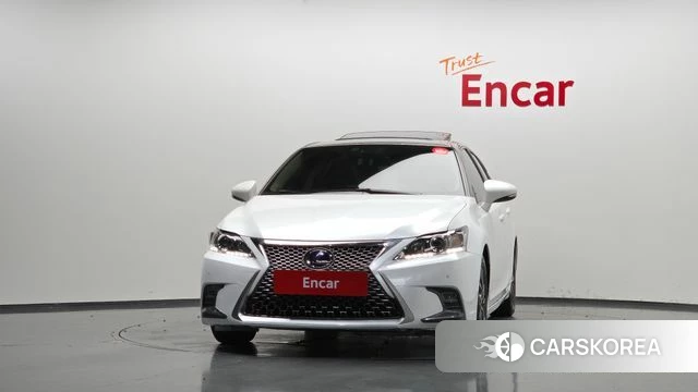 Lexus CT200h id 4751314 из Кореи 23