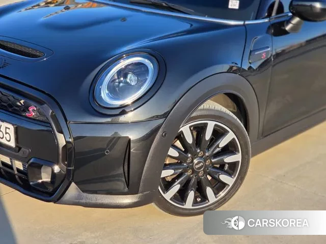 Mini Cooper S id 3629708 из Кореи 13