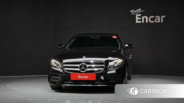 Mercedes-Benz E-Class W213 id 4268645 из Кореи 23