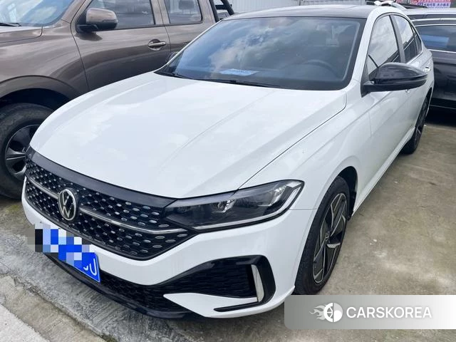 Volkswagen Lavida 2022 Белый из Китая, фото 3