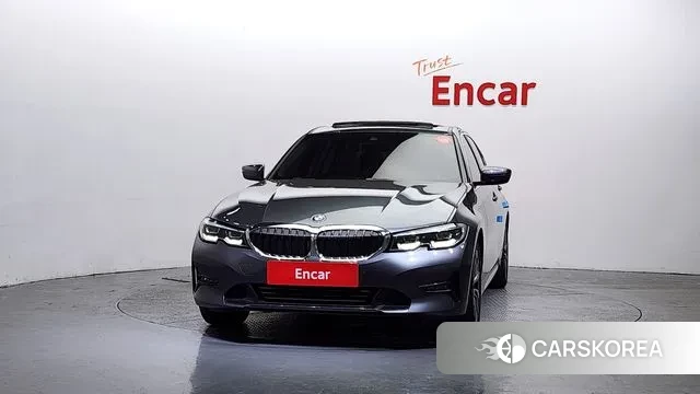 BMW 3 Series (G20) id 3592989 из Кореи 13