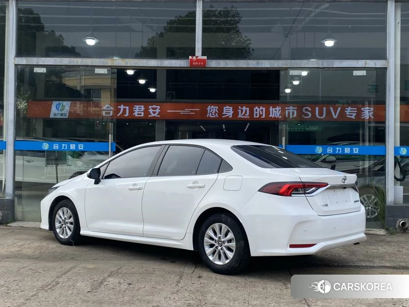 Toyota Corolla id 4514850 из Китая 10