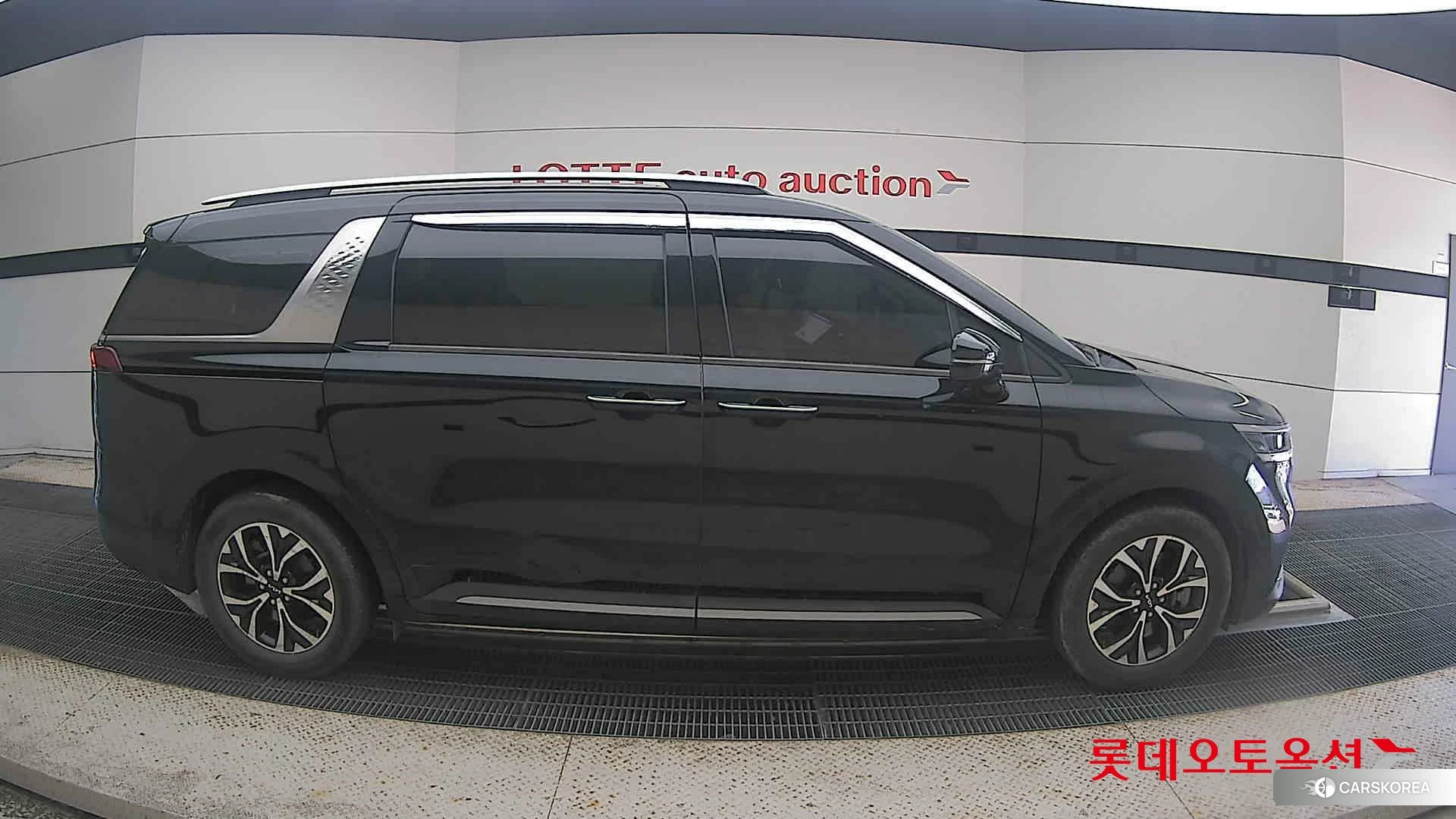Kia Carnival id 4902344 из Кореи 23
