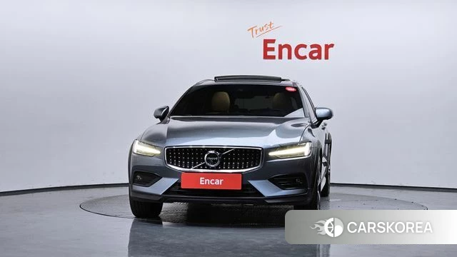 Volvo V60 Cross-Country 2nd Generation id 3885760 из Кореи 13