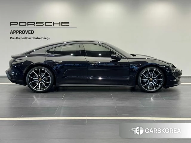 Porsche Taycan id 4354504 из Кореи 13