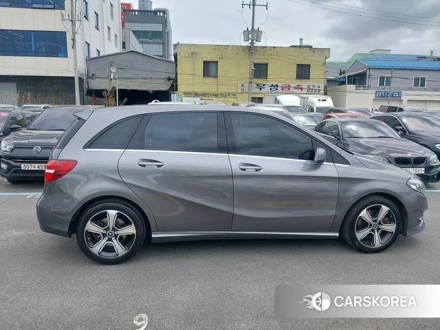 Mercedes-Benz B-Class W246 2018 Серебряный из Кореи, фото 6