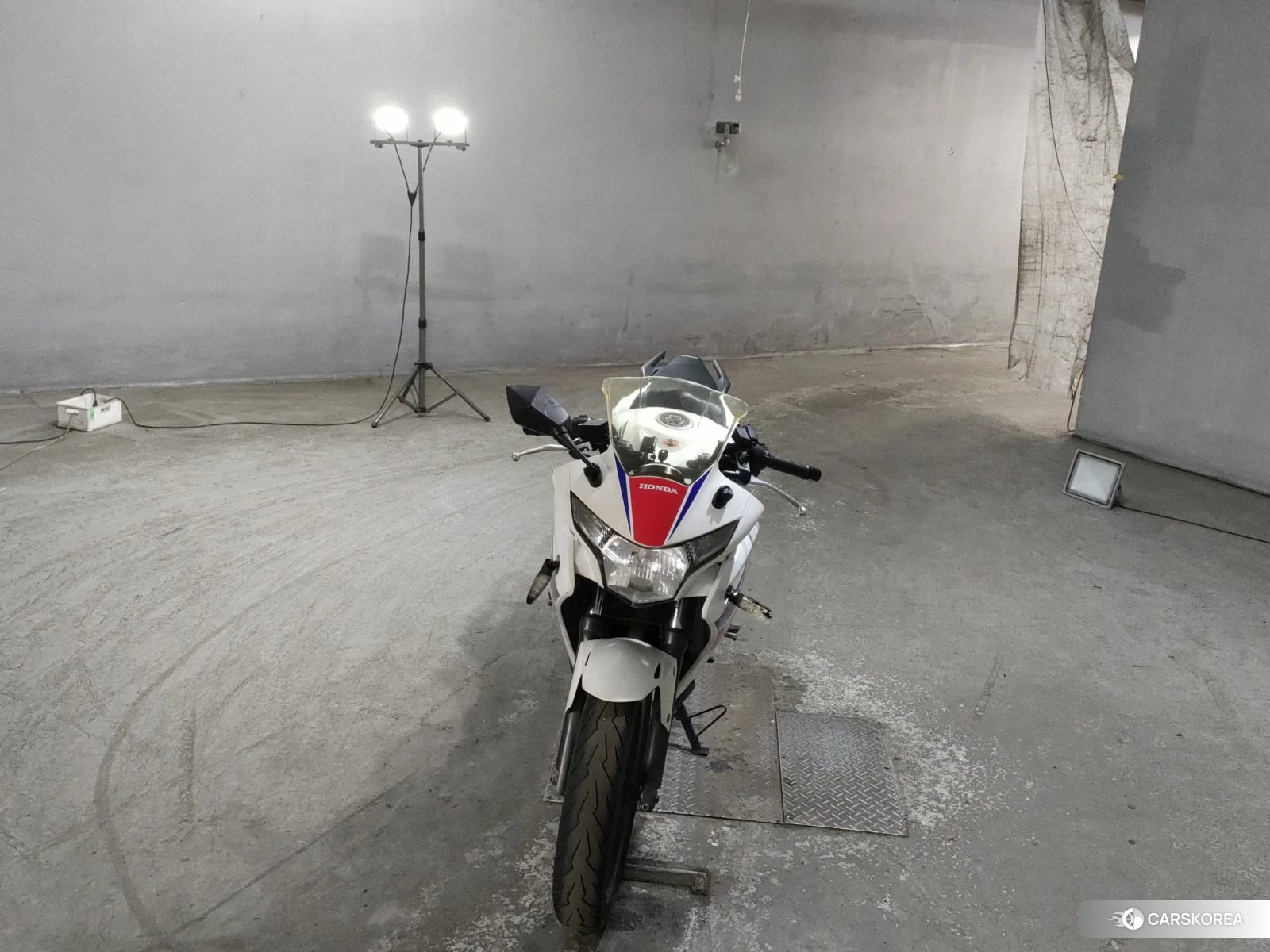 Проданный Honda CBR250R id 4184280 из Японии, фото 4