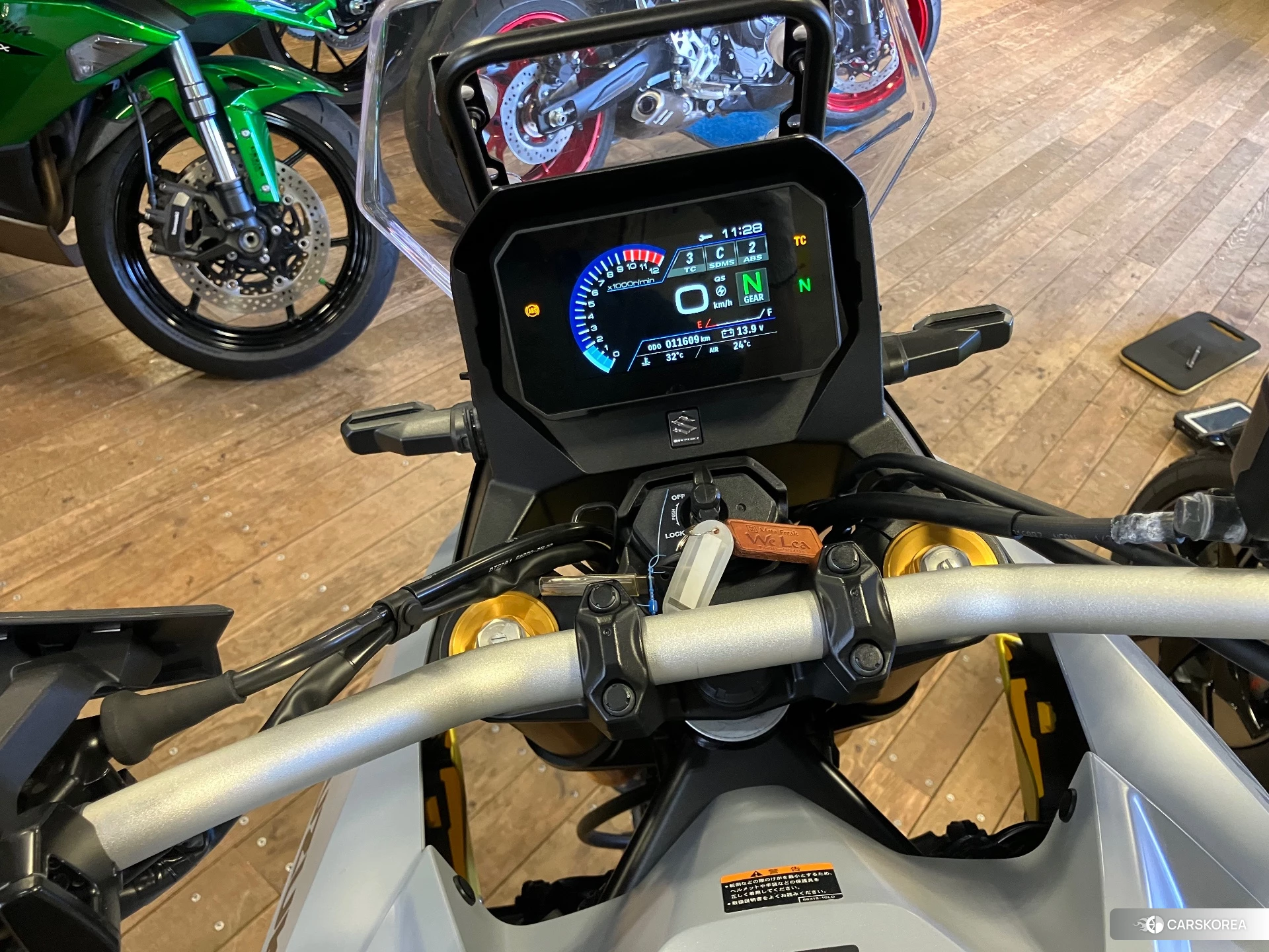 Проданный Suzuki V-STROM 800DE 2023 из Японии, фото 4