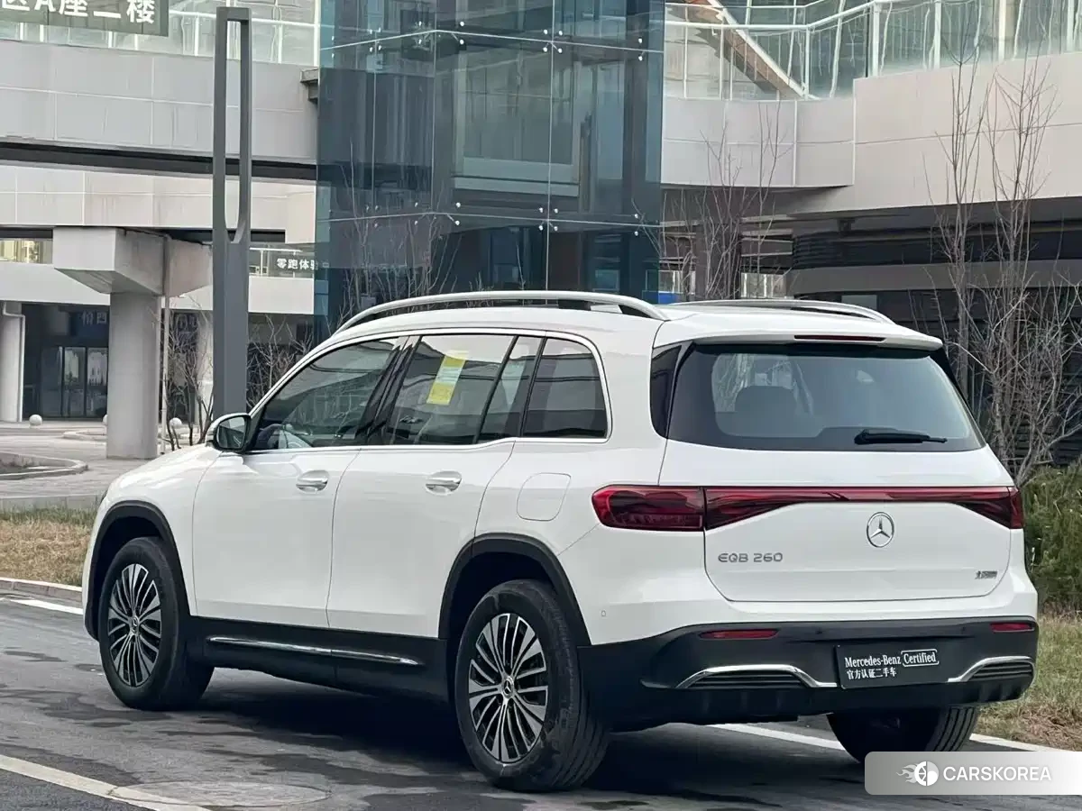 Mercedes-Benz EQB 2025 Белый из Китая, фото 3