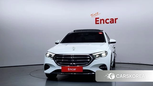 Mercedes-Benz E-Class W214 id 4442695 из Кореи 23