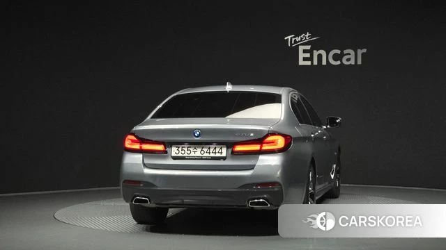 BMW 5 Series (G30) id 4675580 из Кореи 23